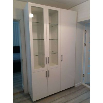 Dulap pentru living cu usi de sticla Acasa la comanda design individual pret accesibil, livrare , credit , transfer, mobila...