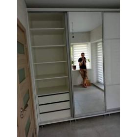 dulap alb cu oglinda Acasa la comanda design individual pret accesibil, livrare , credit , transfer, mobila moderna