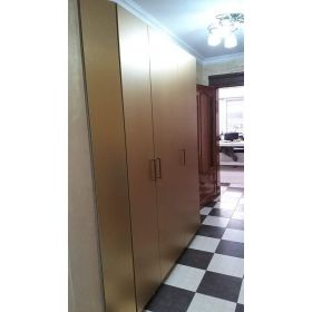 dulap clasic cu usi Acasa la comanda design individual pret accesibil, livrare , credit , transfer, mobila moderna